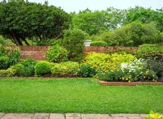 landscaping services North Massapequa